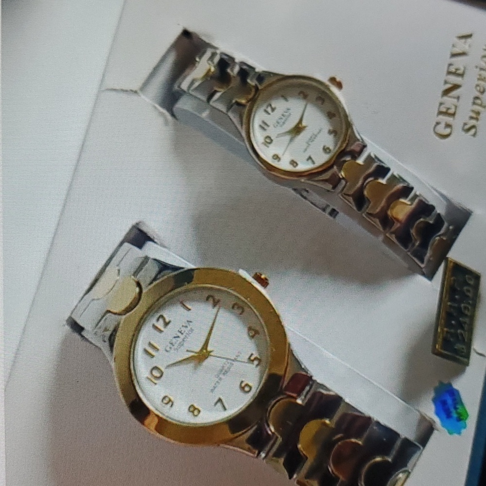 ⭐️⭐️⭐️⭐️⭐️Brand new 2 watch set comes with box special price ⭐️⭐️⭐️ - Picture 8 of 8